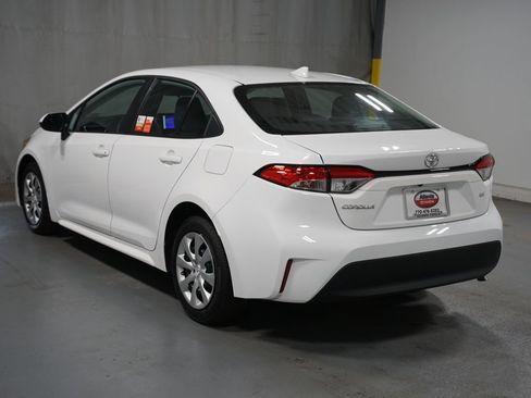 Certified 2025 Toyota Corolla LE FWD image 6