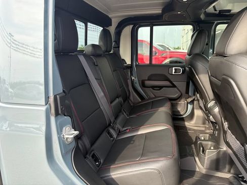 New 2026 Jeep Gladiator Rubicon AWD/4WD image 34