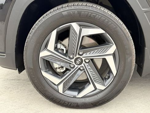 Used 2024 Hyundai Tucson Limited AWD/4WD image 10