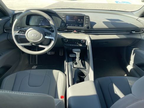 New 2026 Hyundai Elantra Sport FWD image 15