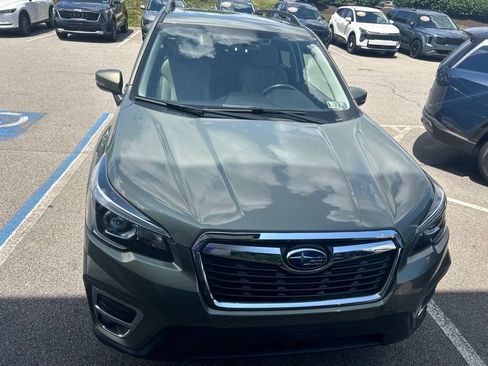 Used 2019 Subaru Forester Limited AWD/4WD image 2