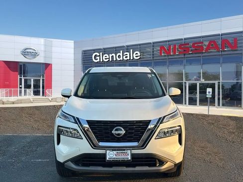 Certified 2023 Nissan Rogue SV AWD/4WD image 2