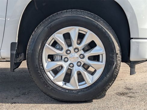 Certified 2025 Chevrolet Silverado 1500 Custom image 11