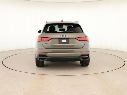New 2025 Audi Q3 2.0T Premium image 5
