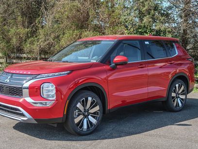 New 2026 Mitsubishi Outlander SE
