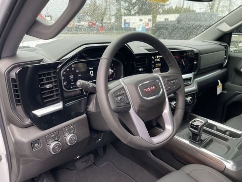 New 2026 GMC Sierra 1500 SLT AWD/4WD image 10