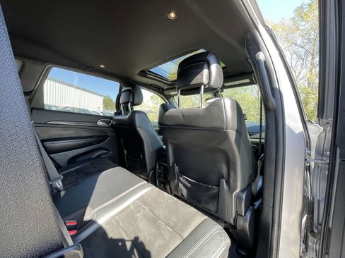 Used 2020 Jeep Grand Cherokee Altitude image 43