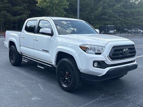 Used 2023 Toyota Tacoma SR5 w/ Technology Package AWD/4WD image 20
