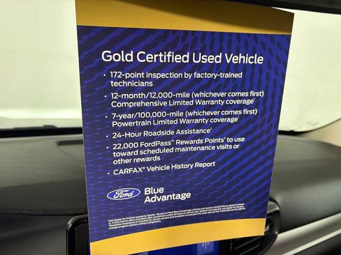 Used 2023 Ford Explorer XLT AWD/4WD image 25