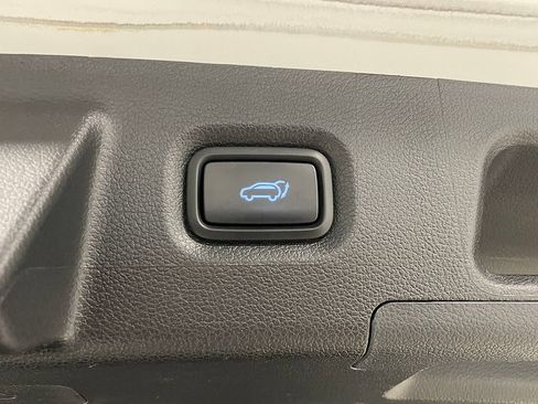 Used 2023 Hyundai Santa Fe Limited AWD/4WD image 13