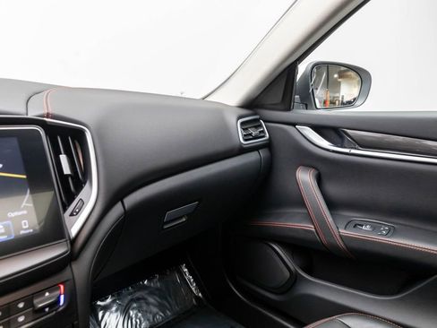 Used 2018 Maserati Ghibli S Q4 image 27