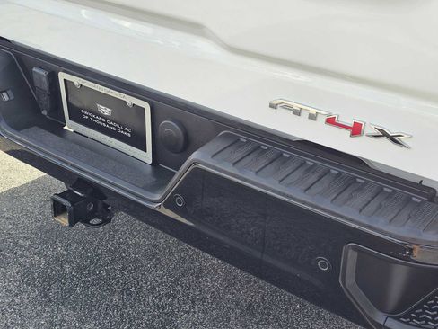 Used 2024 GMC Sierra 1500 AT4X image 14