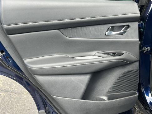 Certified 2025 Nissan Murano SL image 34