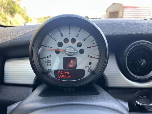 Used 2014 MINI Cooper Clubman S image 17