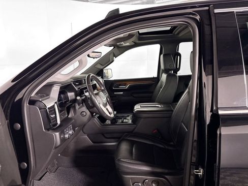 Used 2022 GMC Sierra 1500 Denali w/ Denali Reserve Package image 11