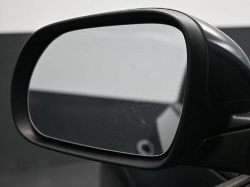 Used 2023 Kia Soul LX FWD image 4