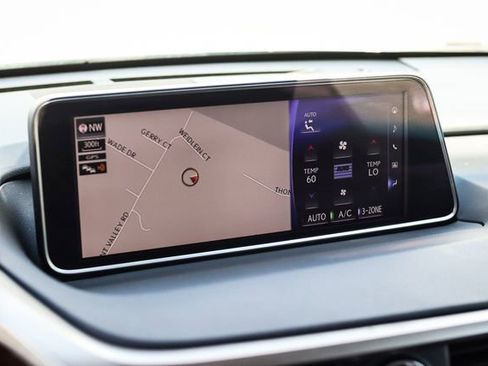 Used 2019 Lexus RX 350L AWD image 30