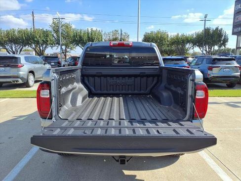 New 2026 GMC Canyon Elevation w/ Convenience Package image 22