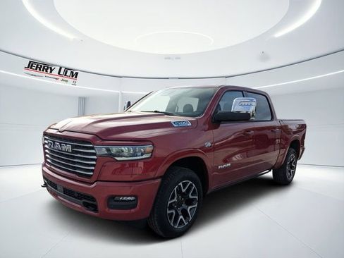 New 2026 RAM 1500 Laramie w/ Laramie Preferred Package AWD/4WD image 7