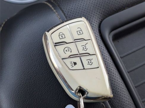 Used 2023 GMC Yukon SLT AWD/4WD image 73