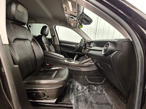 Used 2018 Alfa Romeo Stelvio AWD w/ Cold Weather Package image 23