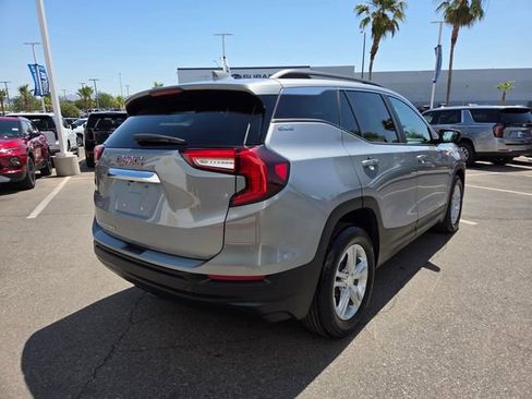 Certified 2023 GMC Terrain SLE w/ Driver Convenience Package FWD image 7