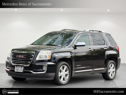 Used 2017 GMC Terrain SLT FWD image 1