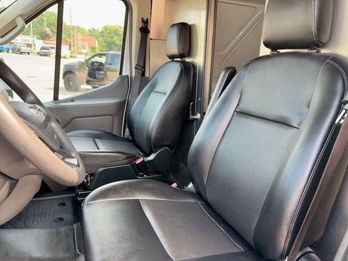 Used 2022 Ford Transit 250 148 High Roof Extended RWD image 12