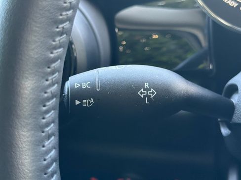 Used 2024 MINI Cooper SE image 31