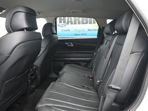 Used 2024 Genesis GV80 2.5T AWD/4WD image 10