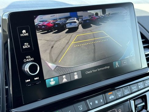 New 2026 Honda Odyssey Touring image 15