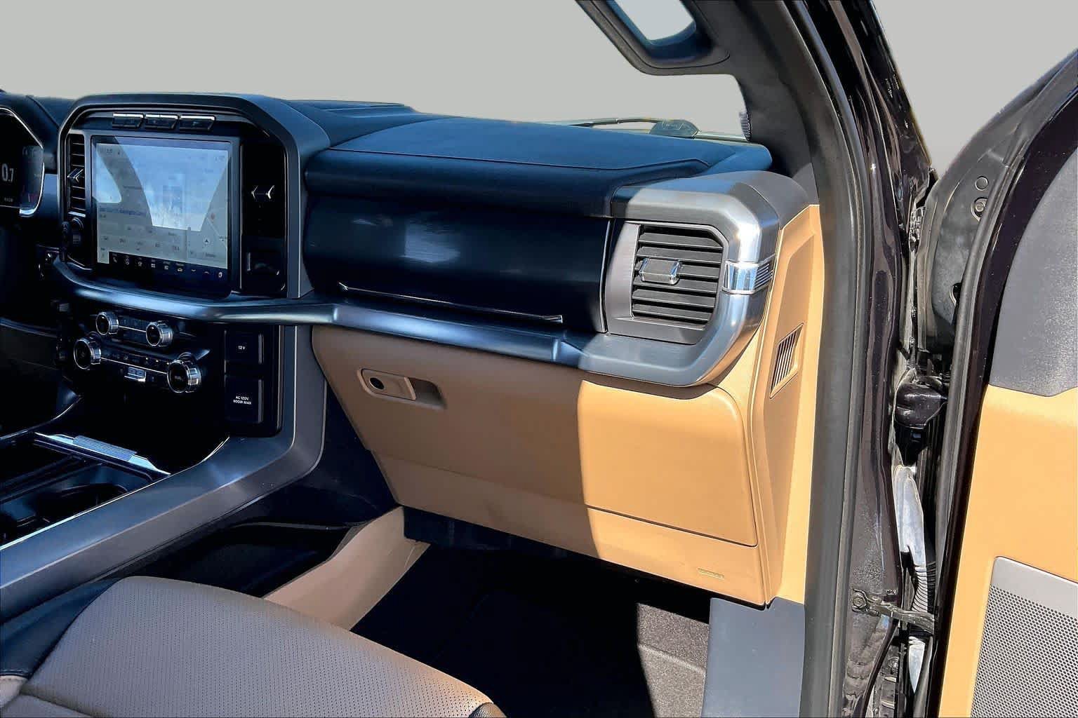 Used 2022 Ford F150 Lariat AWD/4WD image 17