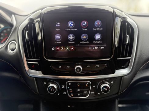 Used 2020 Chevrolet Traverse Premier AWD/4WD image 14