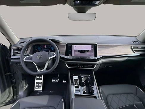 New 2026 Volkswagen Atlas SEL Premium R-Line AWD/4WD image 5