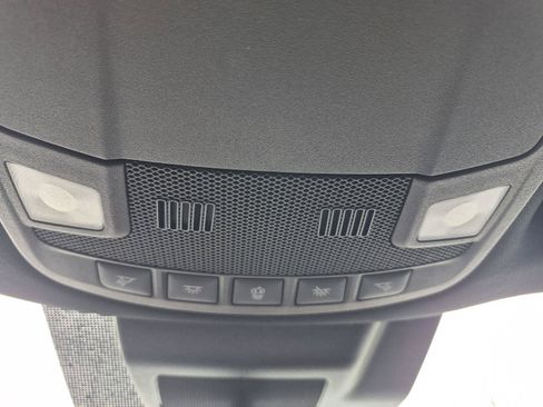 Certified 2021 Ford Expedition XLT RWD image 5
