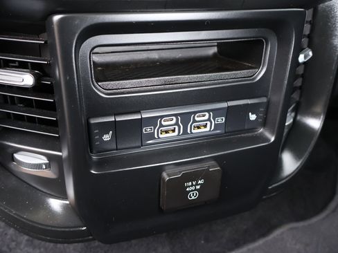 Used 2025 RAM 1500 Laramie image 28