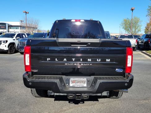 Used 2022 Ford F350 Platinum image 12