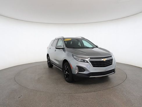 Used 2023 Chevrolet Equinox LT w/ Driver Convenience Package image 28