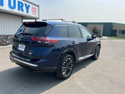 Used 2026 Nissan Rogue Platinum w/ Platinum Premium Package AWD/4WD image 11