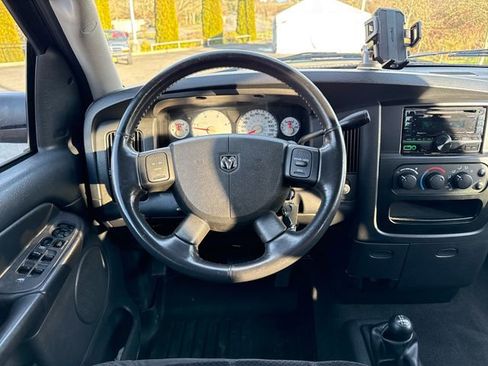 Used 2005 Dodge Ram 2500 Truck SLT w/ Quad Cab Big Horn Value Group image 13