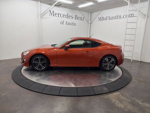 Used 2013 Scion FR-S image 4