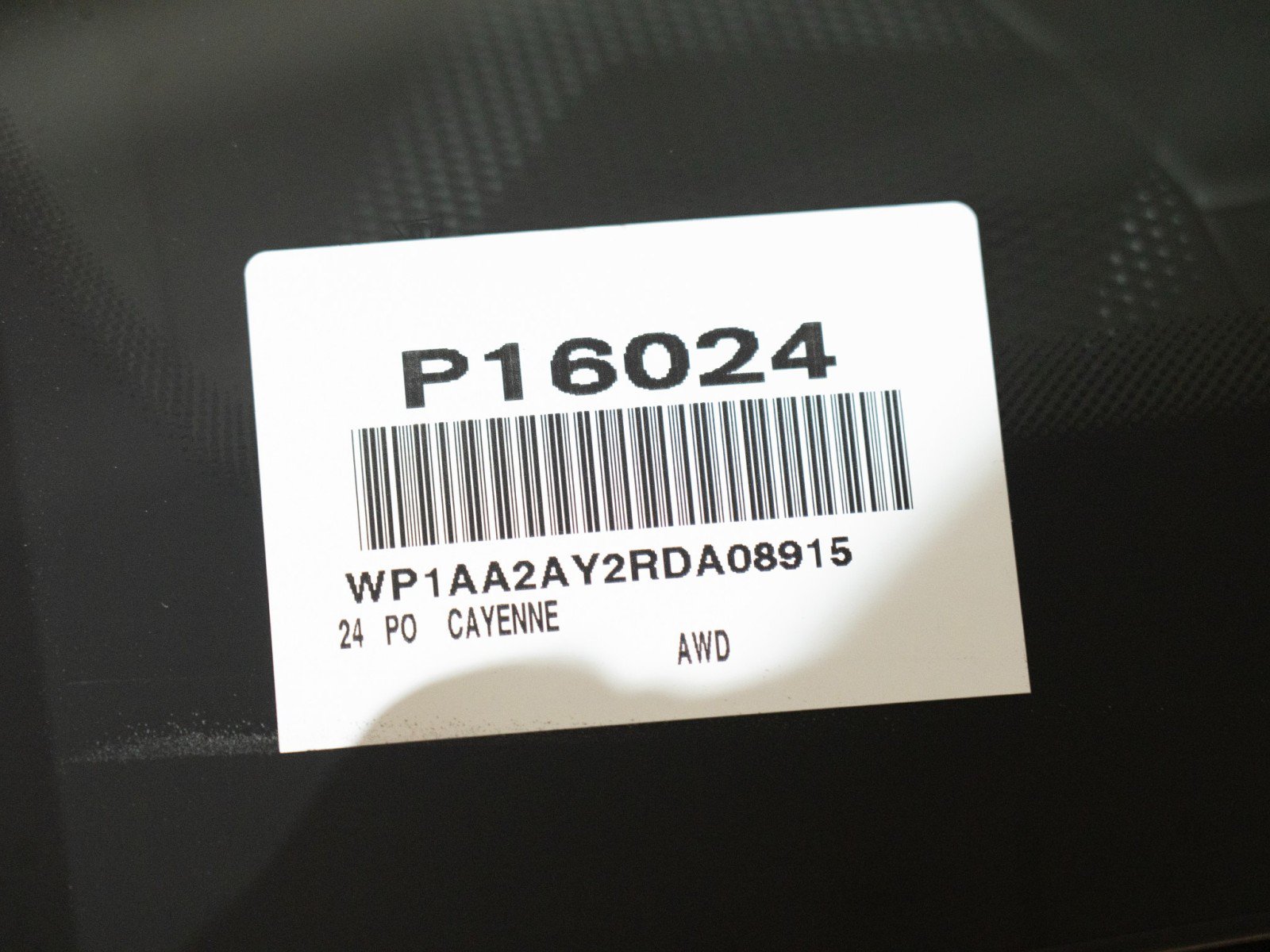 Certified 2024 Porsche Cayenne AWD/4WD image 25