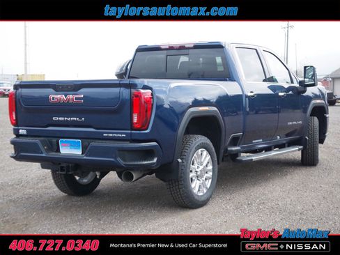 Used 2020 GMC Sierra 3500 Denali w/ Denali Ultimate Package AWD/4WD image 3