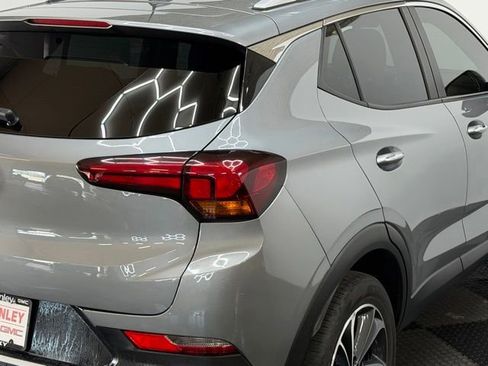 Used 2023 Buick Encore GX Select w/ Safety Package II FWD image 12