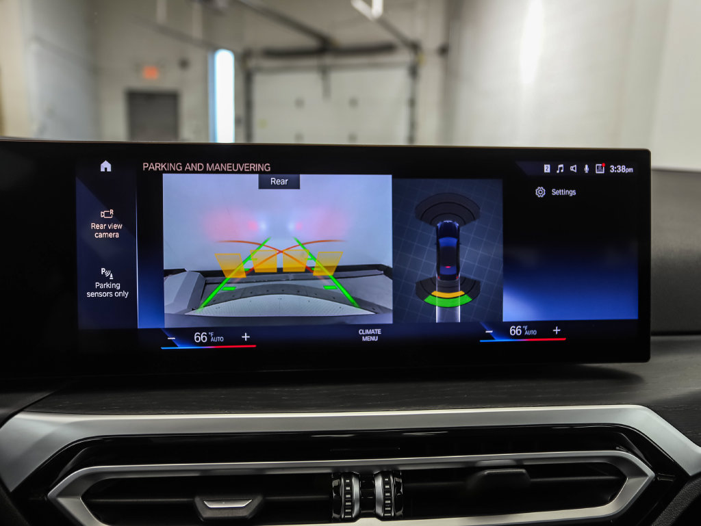 Certified 2023 BMW 330i xDrive Sedan w/ Driving Assistance Package AWD/4WD image 19