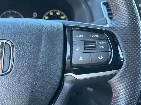 Certified 2025 Honda Ridgeline Black Edition image 22