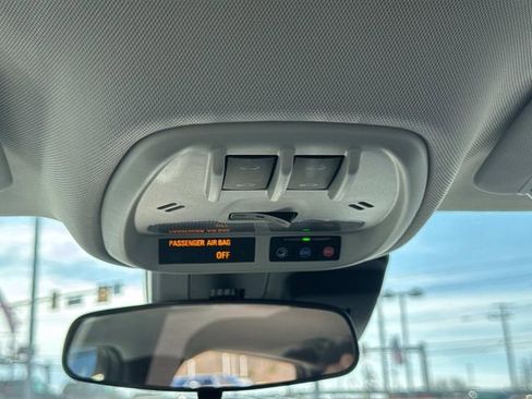 New 2026 Chevrolet Trax LT w/ Sunroof Package FWD image 20