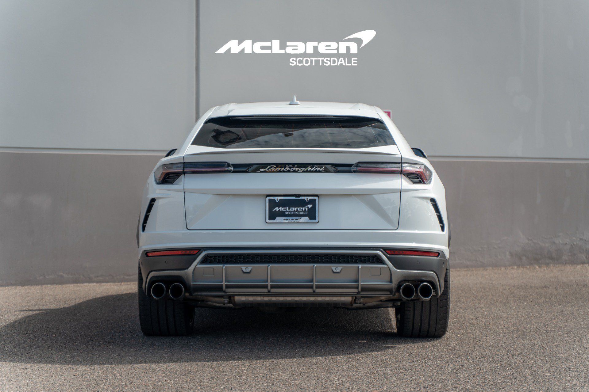 Used 2022 Lamborghini Urus AWD/4WD image 6