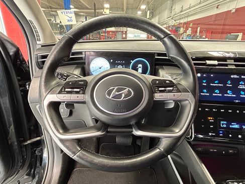 Used 2022 Hyundai Tucson Limited AWD/4WD image 22