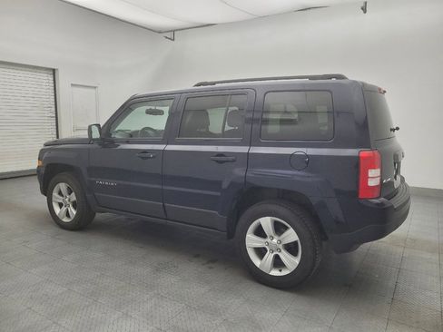 Used 2017 Jeep Patriot Latitude AWD/4WD image 3